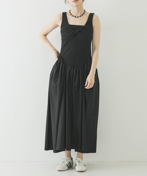 URBAN RESEARCH(アーバンリサーチ)の「ESTHE RIB POPLIN DRESS(ワンピース・レディース・ブラック・SMALL)」の13枚目の写真