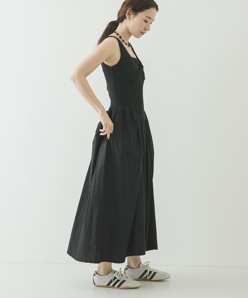 URBAN RESEARCH(アーバンリサーチ)の「ESTHE RIB POPLIN DRESS(ワンピース・レディース・ブラック・SMALL)」の15枚目の写真