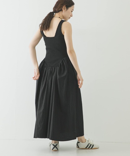 URBAN RESEARCH(アーバンリサーチ)の「ESTHE RIB POPLIN DRESS(ワンピース・レディース・ブラック・SMALL)」の2枚目の写真