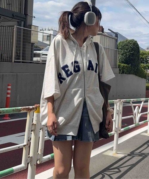 AS KNOW AS plus（アズノゥアズプラス）の「〇Ｗジップとロゴ5分袖パーカー【UNISEX ITEM】（パーカー・レディース・チャコールグレー/カモフラージュ/オートミール/レッド/ネイビー/アイボリー系/グレー系/グリーン系その他/レッド系/ネイビー系・FREE）」の6枚目の写真