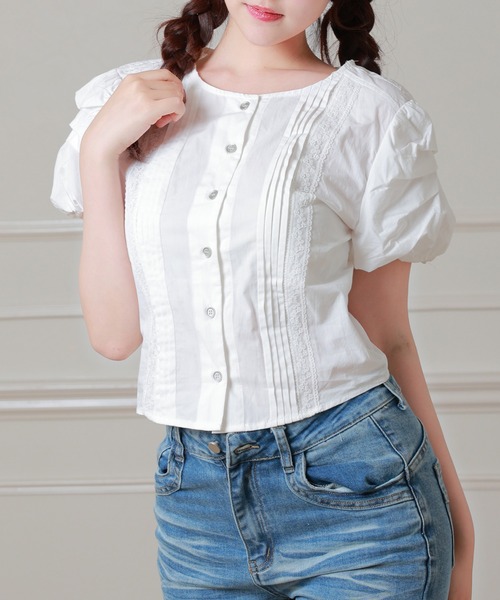 Anely（アネリー）の「Anely ピンタック レース パフスリーブ ショート ブラウス（シャツ/ブラウス・レディース・ブラック/ホワイト・FREE）」の2枚目の写真