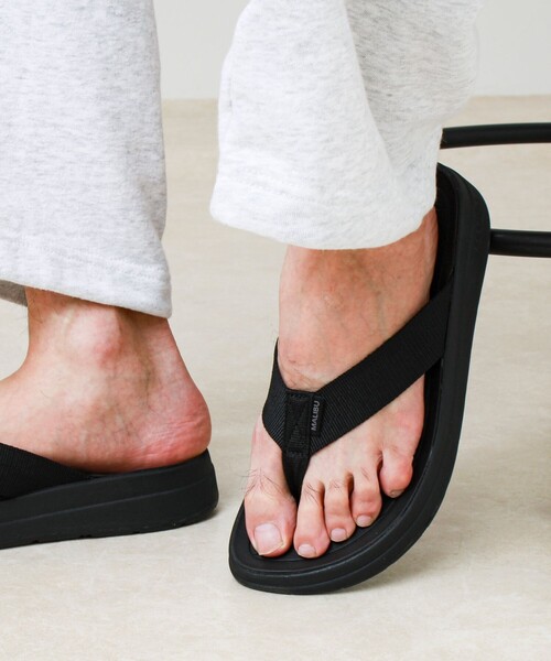 MALIBU SANDALS（マリブサンダルズ）の「【MALIBU SANDALS/マリブサンダルズ】SURFRIDER（サンダル・メンズ・ブラック・9/8）」の2枚目の写真