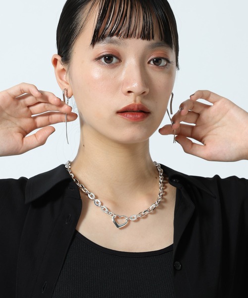 PAGEBOY(ページボーイ)の「ハートモチーフチェーンネックレス(ネックレス・レディース・シルバー・FREE)」の3枚目の写真