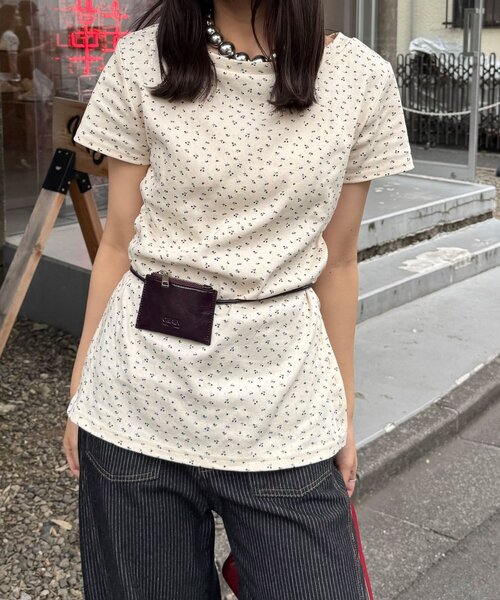 CIAOPANIC（チャオパニック）の「小花柄サイドボタントップス（Tシャツ/カットソー・レディース・ホワイト/アイボリー・FREE）」の13枚目の写真