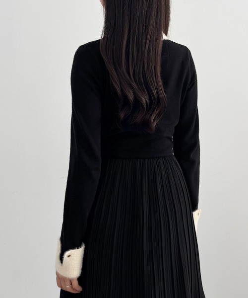 CENEA（セネア）の「ニットドッキングプリーツワンピース（ワンピース・レディース・ブラック/モカ/アイボリー・LARGE/MEDIUM/SMALL）」の11枚目の写真