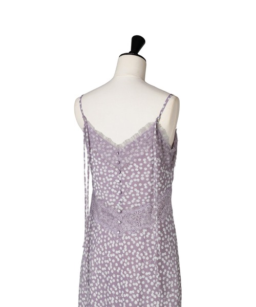 Her lip to(ハーリップトゥー)の「Cherry Pattern Camisole Dress(ワンピース・レディース・モーブ系/レッド系/ネイビー・M/S)」の6枚目の写真