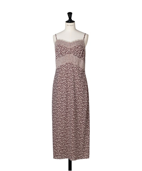 Her lip to(ハーリップトゥー)の「Cherry Pattern Camisole Dress(ワンピース・レディース・モーブ系/レッド系/ネイビー・M/S)」の7枚目の写真
