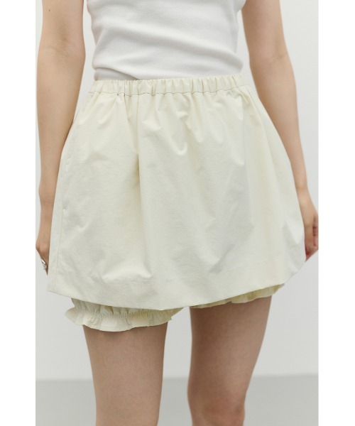 STYLEMIXER(スタイルミキサー)の「フリルミニスカートパンツ(その他パンツ・レディース・ブラック/アイボリー・SMALL/MEDIUM)」の4枚目の写真