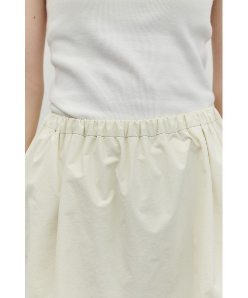 STYLEMIXER(スタイルミキサー)の「フリルミニスカートパンツ(その他パンツ・レディース・ブラック/アイボリー・SMALL/MEDIUM)」の9枚目の写真
