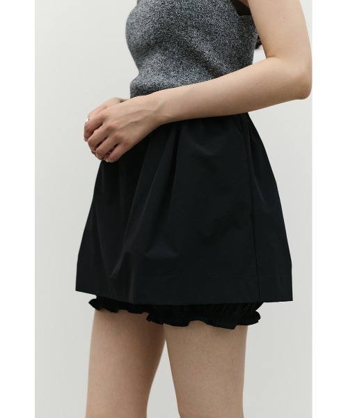 STYLEMIXER(スタイルミキサー)の「フリルミニスカートパンツ(その他パンツ・レディース・ブラック/アイボリー・SMALL/MEDIUM)」の17枚目の写真