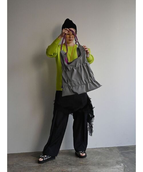 cheek(BAG)(チーク)の「【cheek】tiered code one shoulder(ハンドバッグ・レディース・ピンク/グレー/カーキ/ブラック・FREE)」の7枚目の写真