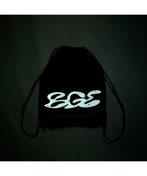BGL(ビージーエル)の「LOGO KNAPSACK / スタッズ / リフレクター / ロゴ / カモ柄 ナップサック(バックパック/リュック・レディース・ブルー/カモフラージュ/ブラック・ONE SIZE)」の16枚目の写真