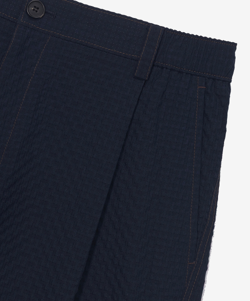 MINDBRIDGE（マインドブリッジ）の「[COUTURE]リラックスフィットシアサーカーウエストバンドネイビーハーフパンツ（その他パンツ・メンズ・ネイビー・36/34/32/30/29）」の6枚目の写真