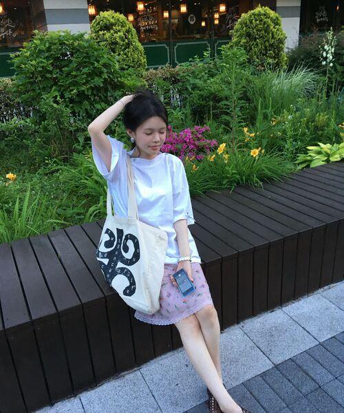 PEPLEE(ペプリー)の「Snap One-Shoulder Tee (White)(Tシャツ/カットソー・レディース・その他・OS)」の6枚目の写真