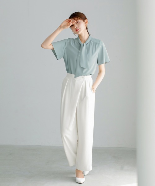 WHITE JOOLA（ホワイトジョーラ）の「【 ラクして整うカセット服 】 さらさらオックス・アシメワイドパンツ（その他パンツ・レディース・オフホワイト/ネイビー/ベージュ・L/M/S）」の4枚目の写真