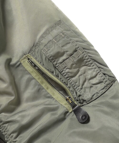 BEAMS(ビームス)の「フェード MA-1(ブルゾン・メンズ・ネイビー/オリーブ・S/XL/L/M)」の8枚目の写真