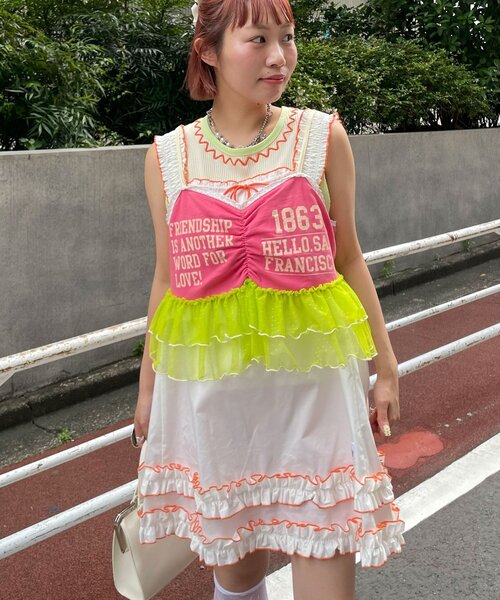HELLO.SANFRANCISCO(ハローサンフランシスコ)の「【HELLO.SANFRANCISCO/ハローサンフランシスコ】シャーリングフリルメロウチュニック(チュニック・レディース・ホワイト/サックスブルー・ONE SIZE)」の6枚目の写真