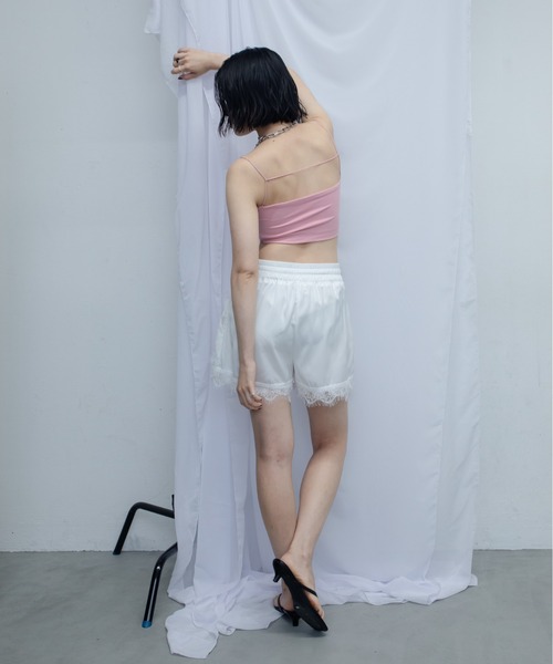 uyu.(ウユ)の「Lace Docking Shorts/レースドッキングショートパンツ(その他パンツ・レディース・ブルー/ホワイト/ブラック・FREE)」の20枚目の写真