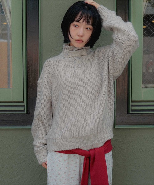 miette(ミエット)の「ハイネックチャンキーニットプルオーバー(ニット/セーター・レディース・カーキ/アイボリー/ライトグレー・FREE)」の6枚目の写真