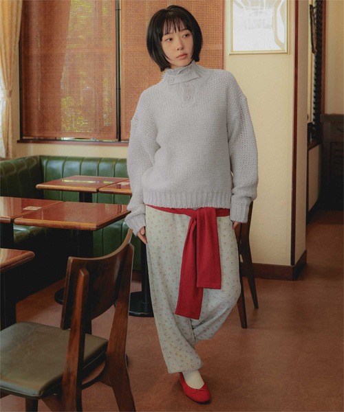 miette(ミエット)の「ハイネックチャンキーニットプルオーバー(ニット/セーター・レディース・カーキ/アイボリー/ライトグレー・FREE)」の8枚目の写真