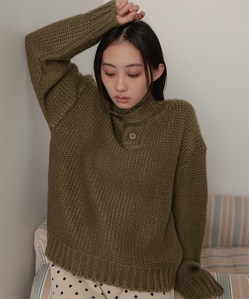 miette(ミエット)の「ハイネックチャンキーニットプルオーバー(ニット/セーター・レディース・カーキ/アイボリー/ライトグレー・FREE)」の17枚目の写真