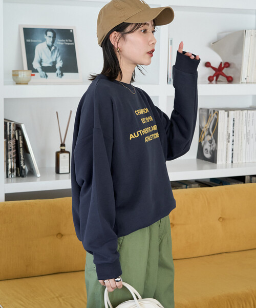 FREAK'S STORE(フリークスストア)の「限定展開 Champion × FREAK'S STORE/チャンピオン 別注 フロッキー プリント ロゴ クルーネック スウェット(スウェット・レディース・ネイビー/グレー/ライトグレー/レッド/ブラック・フリ-)」の18枚目の写真