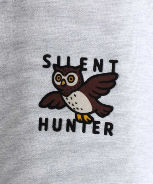 SITRY(シトリー)の「Animal Flock Print Sweat shirt/オーバーサイズ アニマル ワンポイント フロッキープリント オーバーサイズ ヘビーウェイト 裏毛 トレーナー スウェット レディース メンズ(スウェット・メンズ・グレー系その他/ブラウン/アッシュ/グレー系その他2/ブラック/マスタード・M/L)」の19枚目の写真