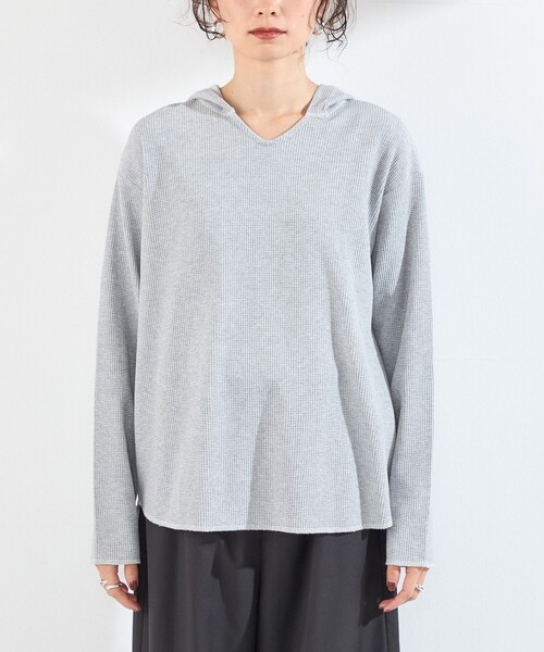 SHIPS Colors(シップス カラーズ)の「〈手洗い可能〉TC ワッフル フーディー トップス◇(Tシャツ/カットソー・レディース・ブラック/グレー/オフホワイト・ONE SIZE)」の22枚目の写真