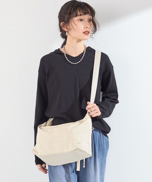SHIPS Colors(シップス カラーズ)の「〈手洗い可能〉TC ワッフル フーディー トップス◇(Tシャツ/カットソー・レディース・ブラック/グレー/オフホワイト・ONE SIZE)」の12枚目の写真