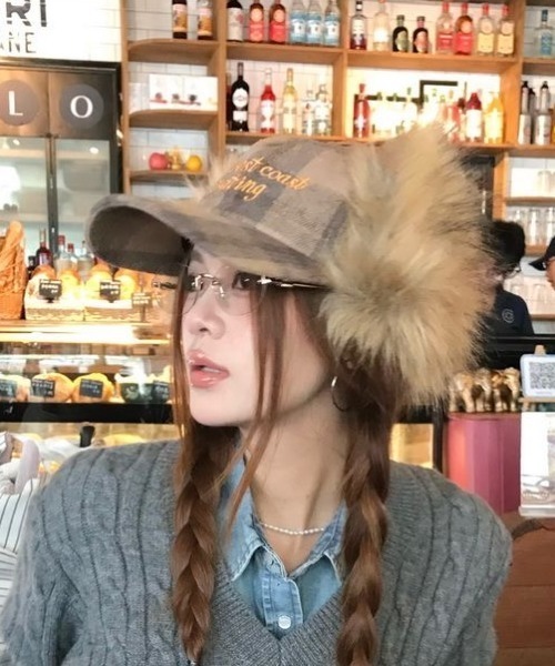 Teem Store（チームストア）の「ファーイヤーフラップ チェック柄刺繍キャップ（キャップ・レディース・ベージュ/グリーン・F）」の12枚目の写真