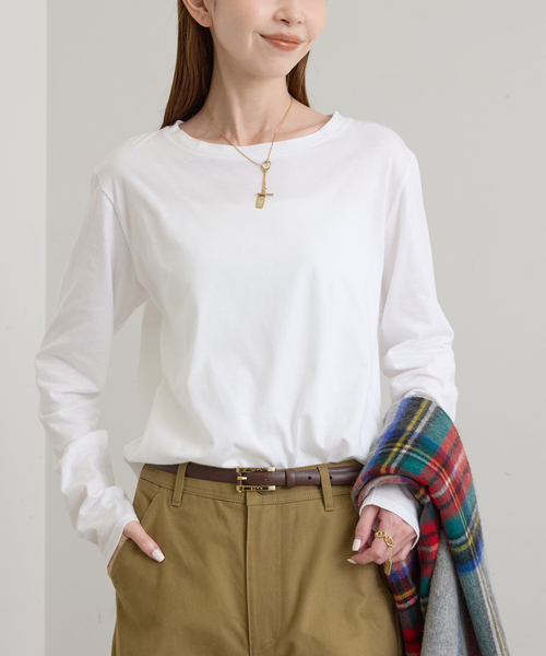 U by SPICK&SPAN(ユーバイスピックアンドスパン)の「ソフト天竺ラウンドヘムプルオーバー(Tシャツ/カットソー・レディース・ホワイト/ブラック系その他/ブルー・FREE)」の2枚目の写真