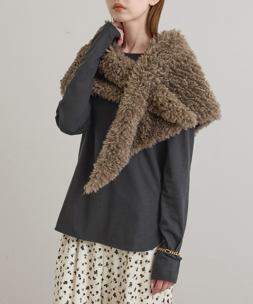 U by SPICK&SPAN(ユーバイスピックアンドスパン)の「ソフト天竺ラウンドヘムプルオーバー(Tシャツ/カットソー・レディース・ホワイト/ブラック系その他/ブルー・FREE)」の10枚目の写真