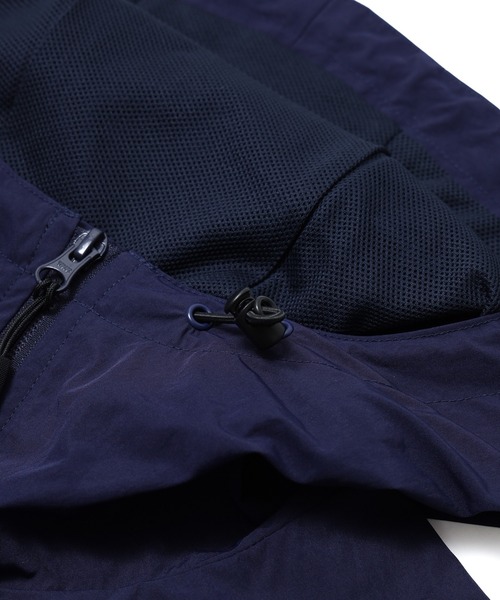 XLARGE(エクストララージ)の「NYLON PANELED JACKET(ナイロンジャケット・メンズ・ネイビー/ブラック/バーガンディー・S/M/L/XL)」の11枚目の写真