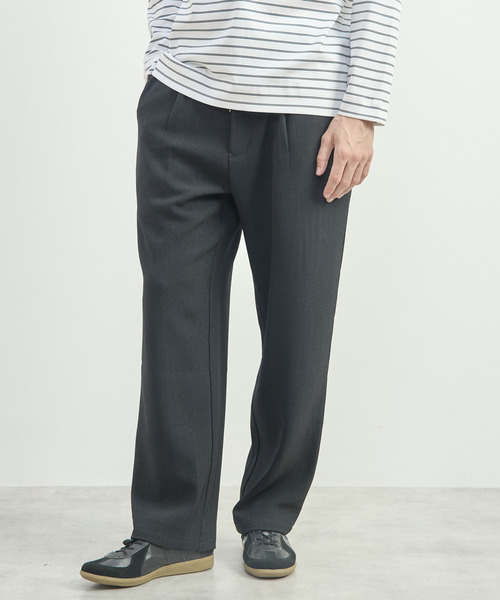 MEN'S MELROSE(メンズメルローズ)の「三杢ヘリンボーンワイドパンツ | ストレッチ / 防シワ(スラックス・メンズ・ブラック/ベージュ・4/3/2)」の1枚目の写真