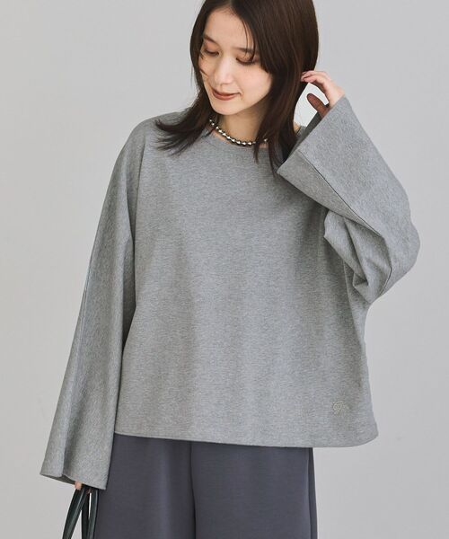 Green Parks(グリーンパークス)の「刺しゅう入りドルマンロンTEE(Tシャツ/カットソー・レディース・ブラウン/オフホワイト/サックスブルー/杢グレー・FREE)」の1枚目の写真