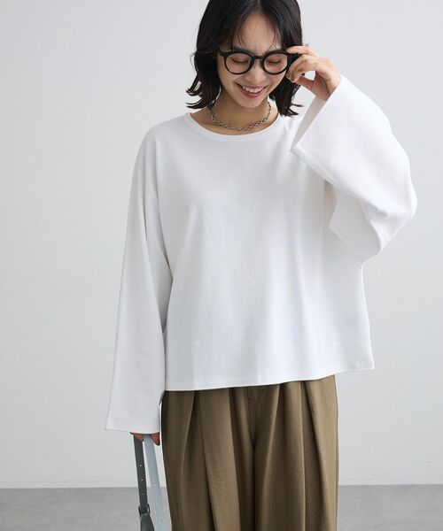 Green Parks(グリーンパークス)の「刺しゅう入りドルマンロンTEE(Tシャツ/カットソー・レディース・ブラウン/オフホワイト/サックスブルー/杢グレー・FREE)」の5枚目の写真