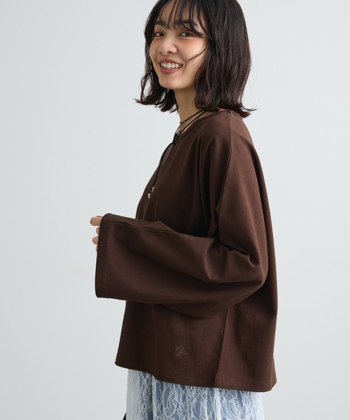 Green Parks(グリーンパークス)の「刺しゅう入りドルマンロンTEE(Tシャツ/カットソー・レディース・ブラウン/オフホワイト/サックスブルー/杢グレー・FREE)」の3枚目の写真