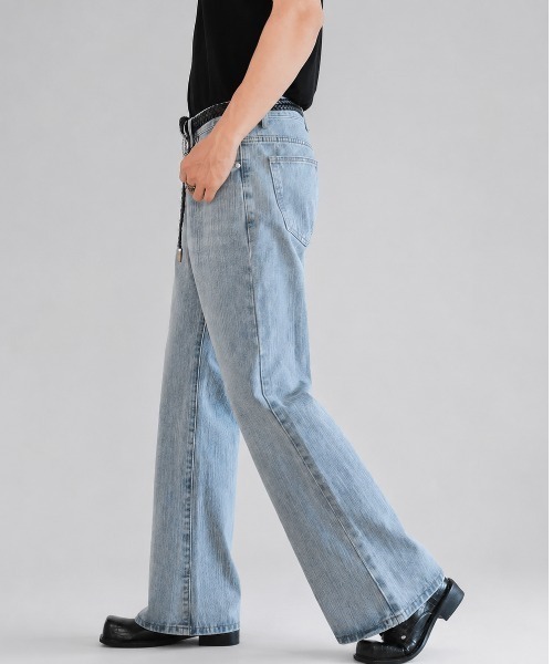 Otte(オッテ)の「コリアンブルーフレアデニム(デニムパンツ・メンズ・ブルー・SMALL/MEDIUM)」の5枚目の写真