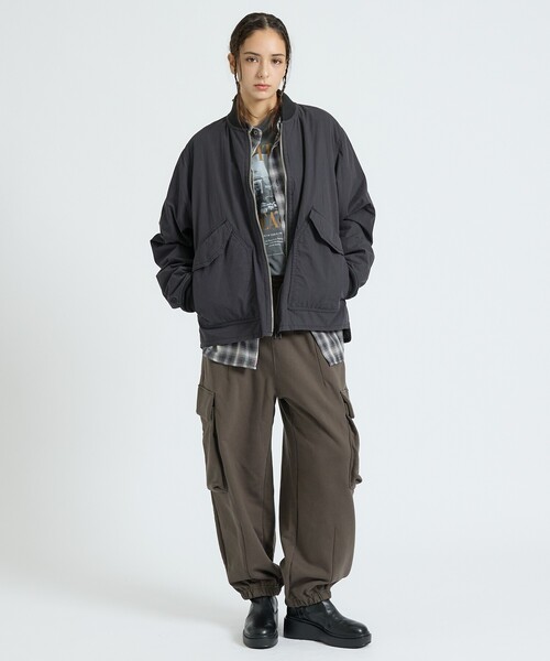 ABAHOUSE(アバハウス)の「【SPIEWAK / スピワック】MIN MAIL MAN Reversible JACKET / メールマンリバーシブルジャケット/ユニセックス(ブルゾン・メンズ・ブラック/ダークネイビー・M/L)」の5枚目の写真
