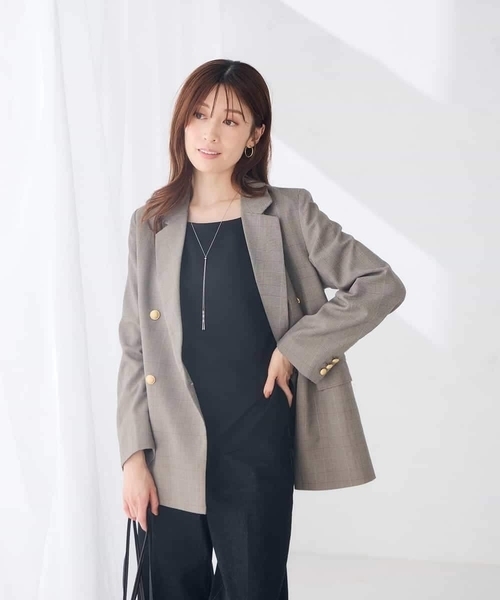 a.v.v(アーヴェヴェ)の「Wブレストジャケット(その他アウター・レディース・ネイビー/ブラウン・36/38/40)」の7枚目の写真