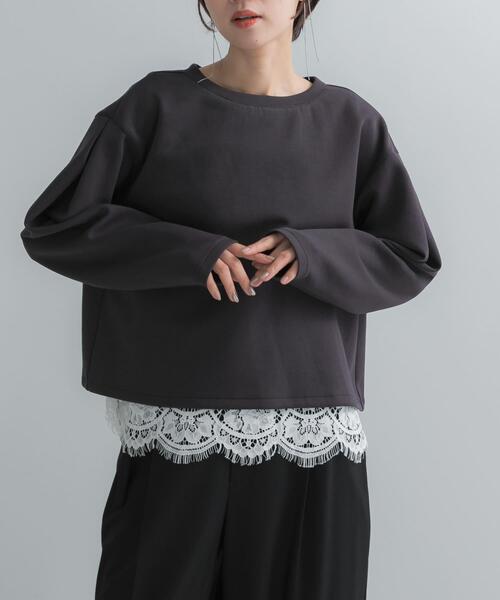 URBAN RESEARCH ROSSO WOMEN（アーバンリサーチ　ロッソ）の「『WEB限定』レースドッキングスウェット（スウェット・レディース・チャコールグレー/ベージュ系その他/ブラウン・FREE）」の5枚目の写真