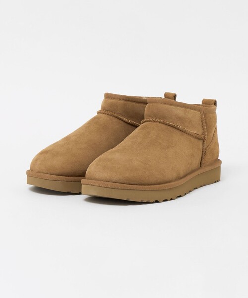 UGG(アグ)の「<UGG>クラッシック ウルトラミニ ブーツ(ブーツ・レディース・ブラウン系/ブラック・6/8/7)」の22枚目の写真