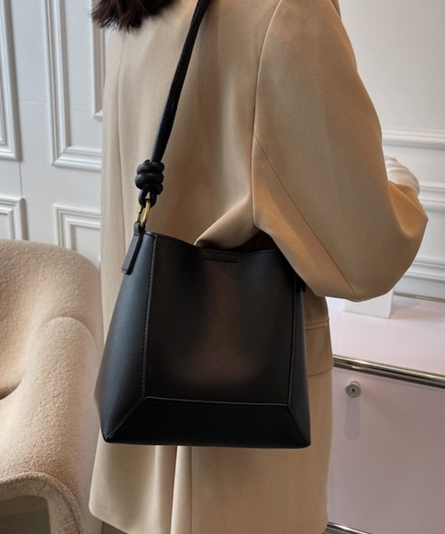 ReRe(リリ)の「ミニバッグ付き2WAYバケツショルダーバッグ(ショルダーバッグ・レディース・ブラウン/ブラック/ダークブラウン・FREE)」の18枚目の写真