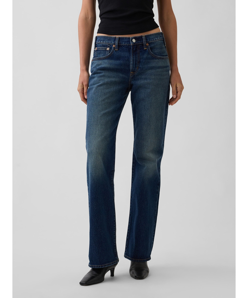 GAP(ギャップ)の「ミッドライズ リラックスフィット フレアデニム(デニムパンツ・レディース・ダークインディゴブルー・24/25/26)」の1枚目の写真