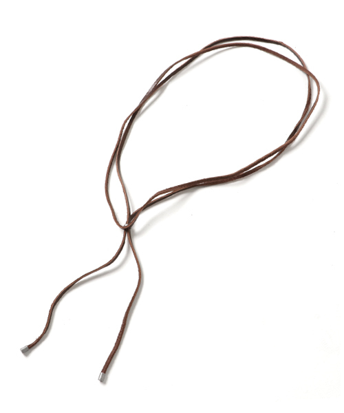 MOUSSY（マウジー）の「REAL LEATHER CODE（ネックレス・レディース・ブラウン/ブラック/ダークブラウン・FREE）」の2枚目の写真