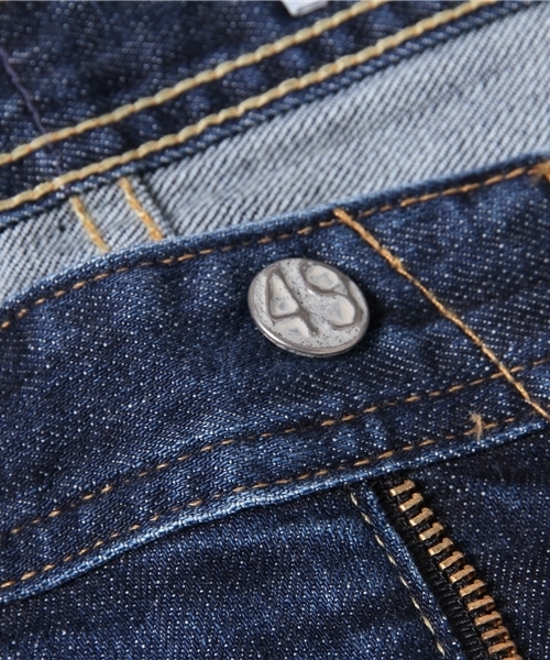 AG（エージー）の「AG ヴィンテージデニムパンツ "THE MATCHBOX" 10YEARS（デニムパンツ・メンズ・ブルー・32/33/28/29/30/31）」の10枚目の写真