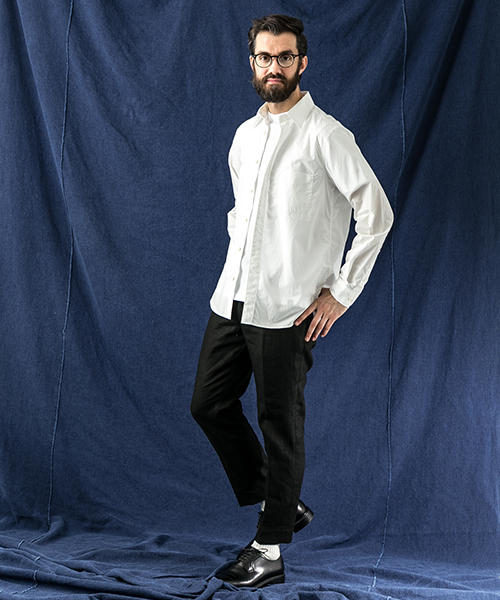 WORK NOT WORK URBAN RESEARCH（ワークノットワークアーバンリサーチ）の「WNW　タイプライターポインテッドカラーシャツ（シャツ/ブラウス・メンズ・モカ/カーキ/ホワイト・LARGE/MEDIUM/SMALL）」の4枚目の写真