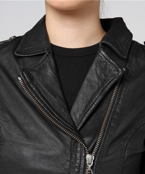 DOMA（ドマ）の「DOMAﾗｲﾀﾞｰｽｼﾞｬｹｯﾄ（ライダースジャケット・レディース・ブラック/キャメル・9号）」の6枚目の写真