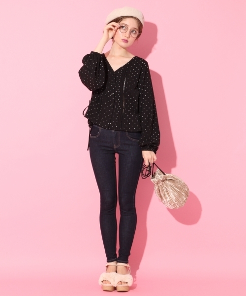 Heather（ヘザー）の「DOTサイドリボンＶネックブラウス　770620（シャツ/ブラウス・レディース・ブラック/ベージュ/アイボリー・FREE）」の15枚目の写真