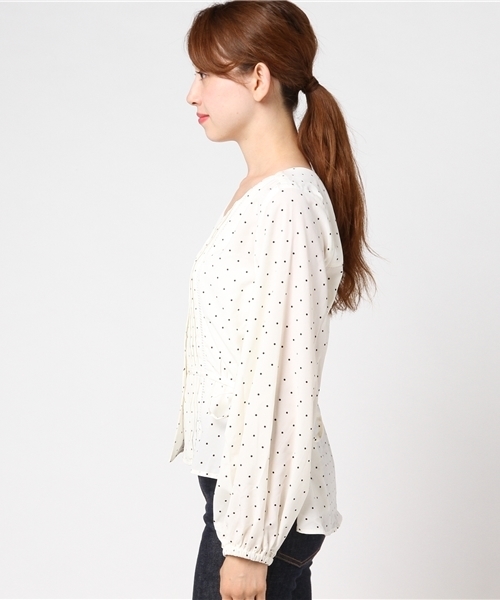 Heather（ヘザー）の「DOTサイドリボンＶネックブラウス　770620（シャツ/ブラウス・レディース・ブラック/ベージュ/アイボリー・FREE）」の9枚目の写真